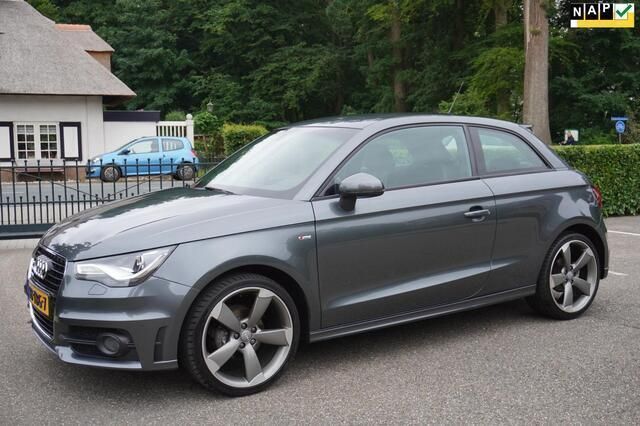 Grijs Gebruikt 2012 Audi A1 S-Line Hatchback | € 8.900 (Iets duurder) - Afbeelding 1/4