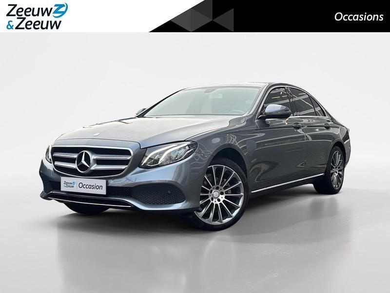 Grijs Occasion 2016 Mercedes E200 Prestige Sedan | € 24.895 (Eerlijke prijs) - Afbeelding 1/4