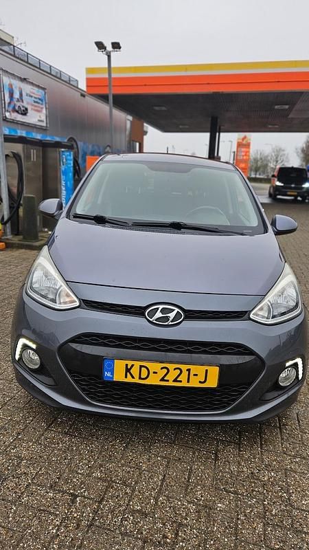 Occasion Hyundai i10 GO! 65 PK (47 kW) 2016 Grijs Hatchback