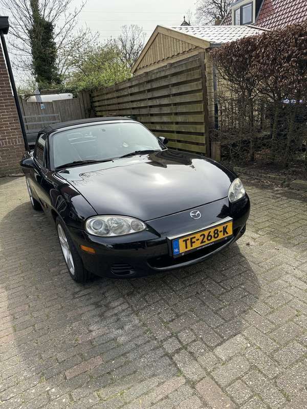 Zwart Gebruikt 2005 Mazda MX5 Exclusive Cabriolet | € 4.250 (Eerlijke prijs) - Afbeelding 1/4