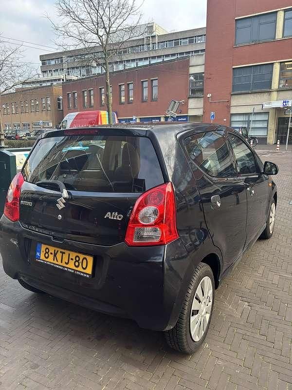 Occasion Suzuki Alto 68 PK (50 kW) 2013 Zwart Hatchback