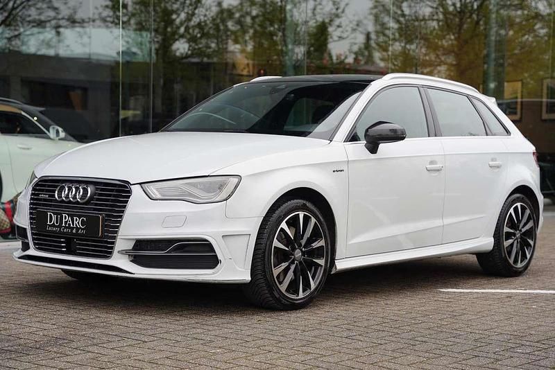 Wit Gebruikt 2015 Audi A3 Sportback e-tron Ambition Sedan | € 11.888 (Goede deal) - Afbeelding 1/4