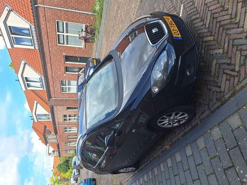 Zwart Gebruikt 2012 Seat Altea XL Copa MPV | € 2.000 (Super prijs) - Afbeelding 1/4