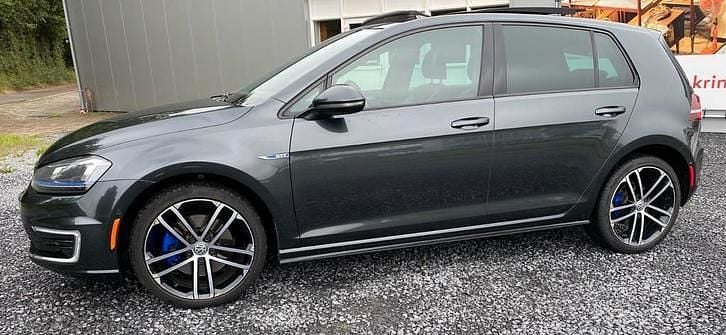 Occasion 2015 VW e-Golf GTE Hatchback | € 13.750 (Eerlijke prijs) - Afbeelding 1/4