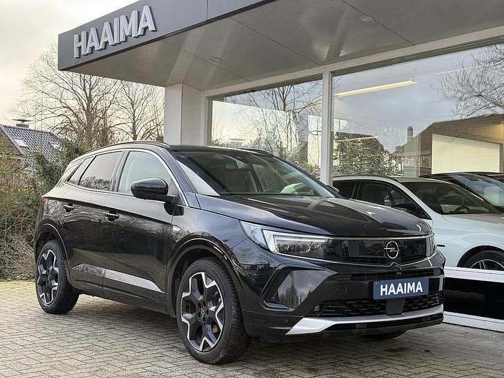 Occasion Opel Grandland X Ultimate 131 PK (96 kW) 2024 Zwart SUV