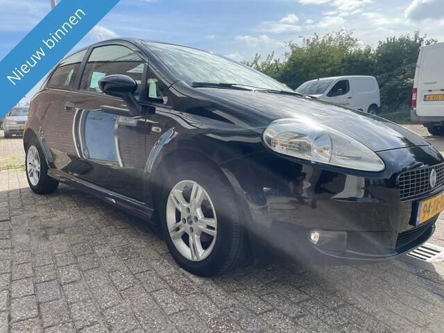 Occasion Fiat Grande Punto Active 65 PK (47 kW) 2007 Zwart Hatchback