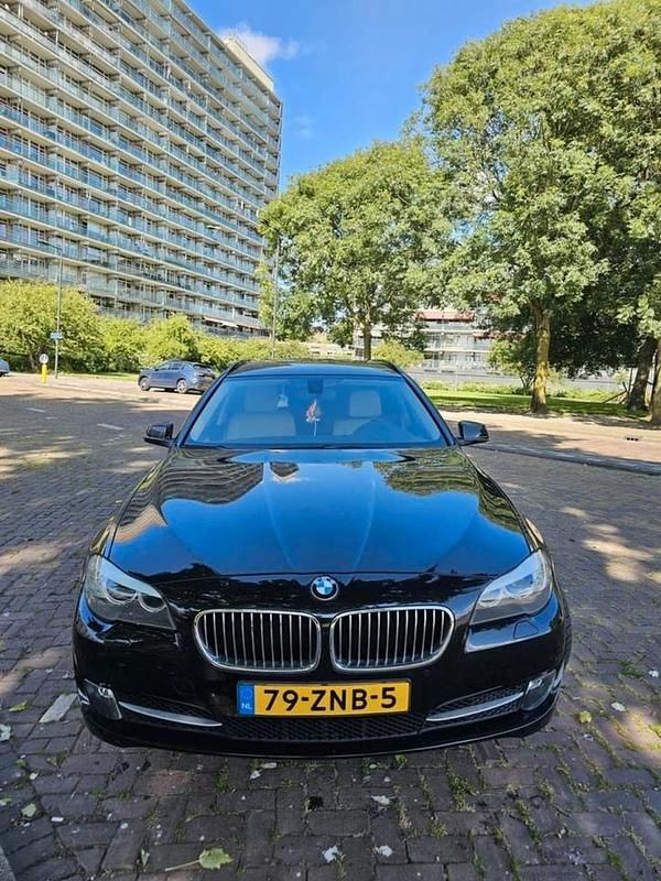Gebruikt 2013 BMW 520 Stationwagen | € 9.500 (Goede deal) - Afbeelding 1/4