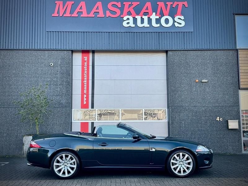 Groen Occasion 2006 Jaguar XK S Cabriolet | € 22.900 (Eerlijke prijs) - Afbeelding 1/4