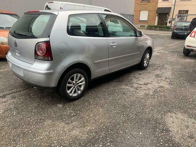 Occasion VW Polo Comfortline 60 PK (44 kW) 2008 Grijs Sedan