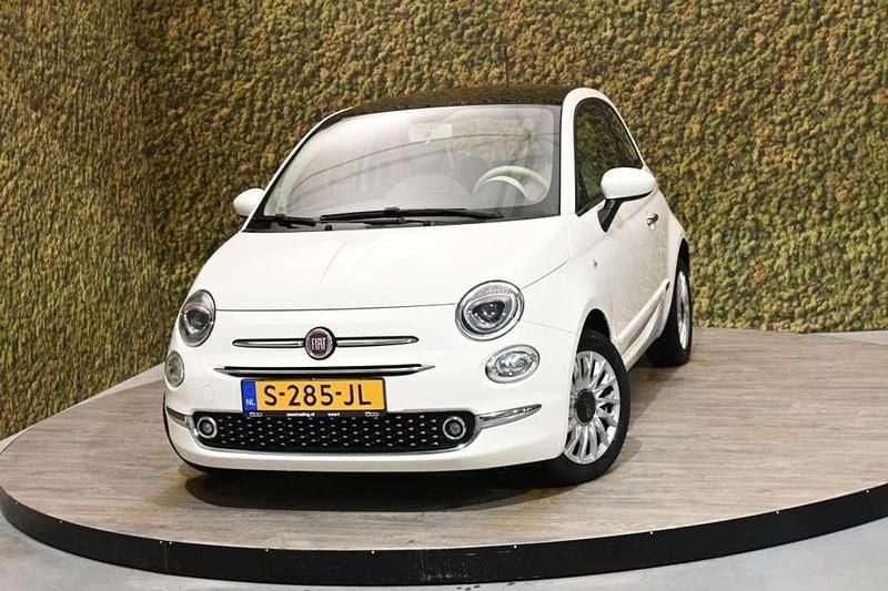 Wit Occasion 2017 Fiat 500 Lounge Hatchback | € 8.999 (Eerlijke prijs) - Afbeelding 1/3