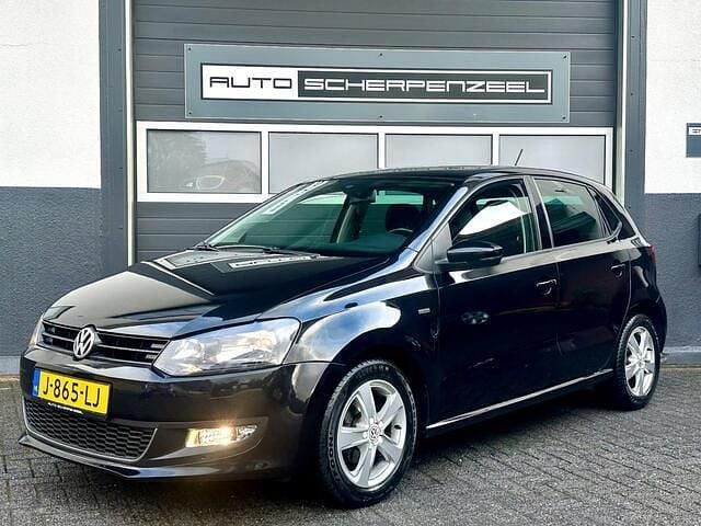 Zwart Gebruikt 2012 VW Polo Comfortline Hatchback | € 3.995 (Goede deal) - Afbeelding 1/4