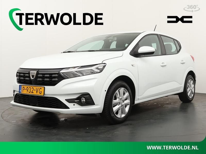 Wit Gebruikt 2022 Dacia Sandero Comfort Hatchback | € 13.840 (Eerlijke prijs) - Afbeelding 1/4