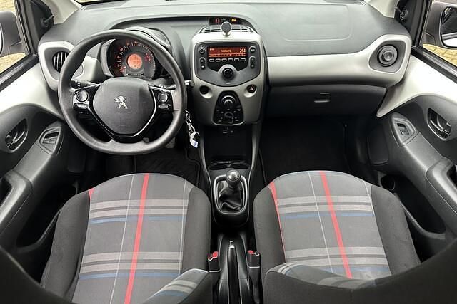 Occasion Peugeot 108 Active 69 PK (50 kW) 2015 Wit Hatchback