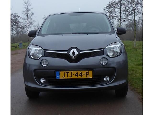 Occasion Renault Twingo Intens 90 PK (66 kW) 2018 Grijs (metallic) Hatchback