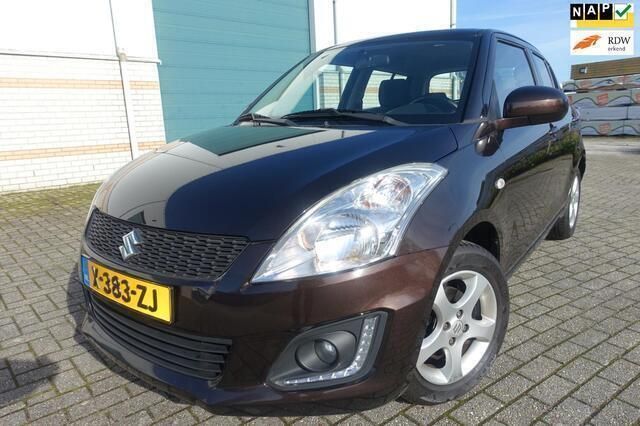 Bruin Gebruikt 2015 Suzuki Swift Comfort Hatchback | € 8.995 (Eerlijke prijs) - Afbeelding 1/4