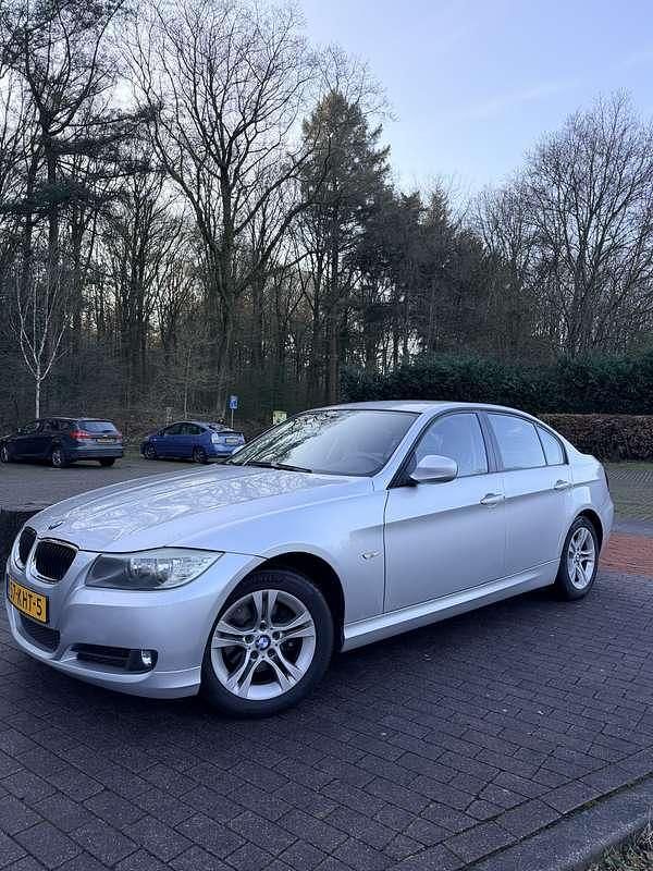 Occasion BMW 316 122 PK (89 kW) 2009 Grijs Sedan