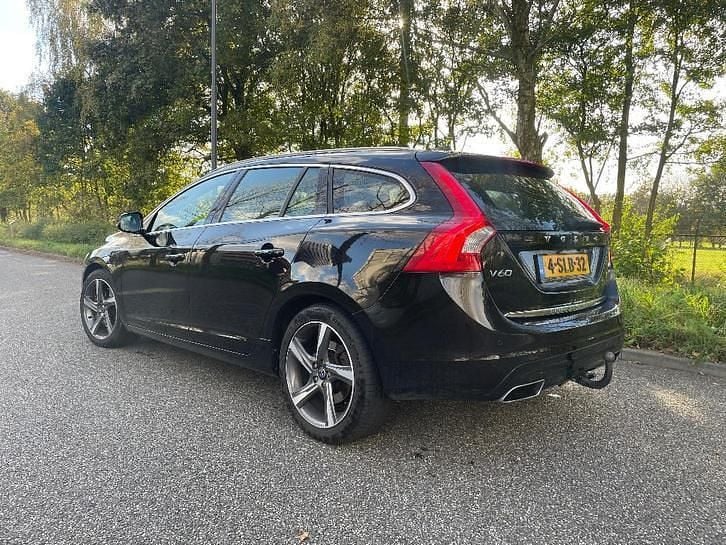 Gebruikt 2013 Volvo V60 Stationwagen | € 6.500 (Eerlijke prijs) - Afbeelding 1/4