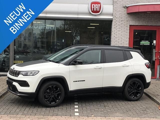 Wit Gebruikt 2022 Jeep Compass SUV | € 29.950 (Iets duurder) - Afbeelding 1/2