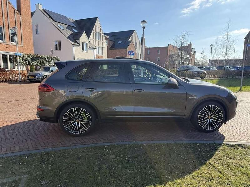 Occasion Porsche Cayenne 333 PK (244 kW) 2015 Bruin SUV