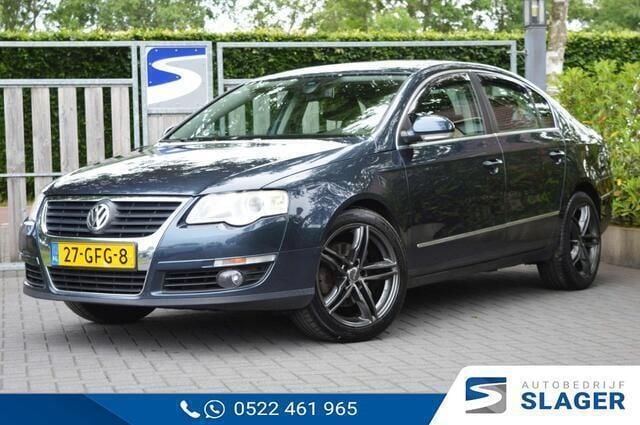 Grijs Gebruikt 2008 VW Passat Comfortline Sedan | € 3.750 (Eerlijke prijs) - Afbeelding 1/4