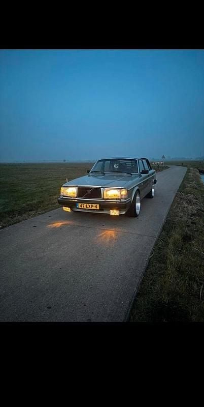 Occasion 1984 Volvo 240 | € 16.750 - Afbeelding 1/4