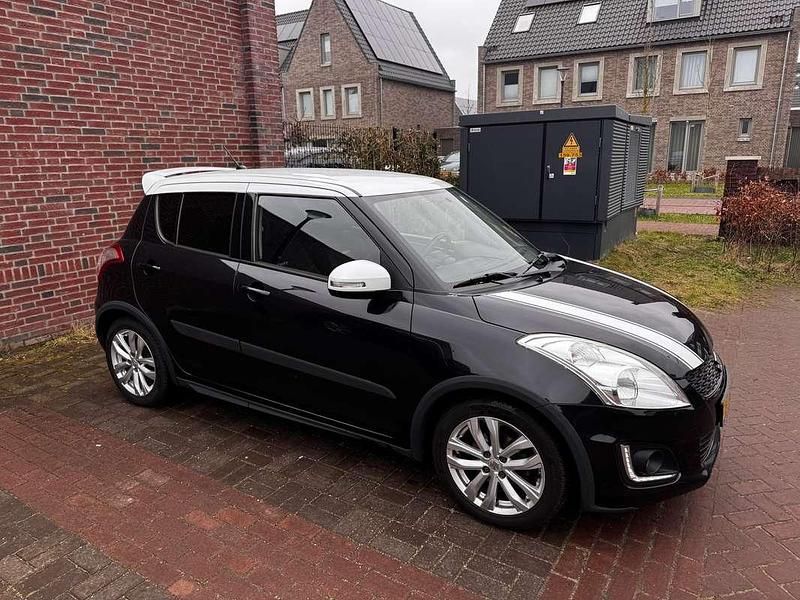 Occasion Suzuki Swift 94 PK (69 kW) 2014 Zwart Hatchback