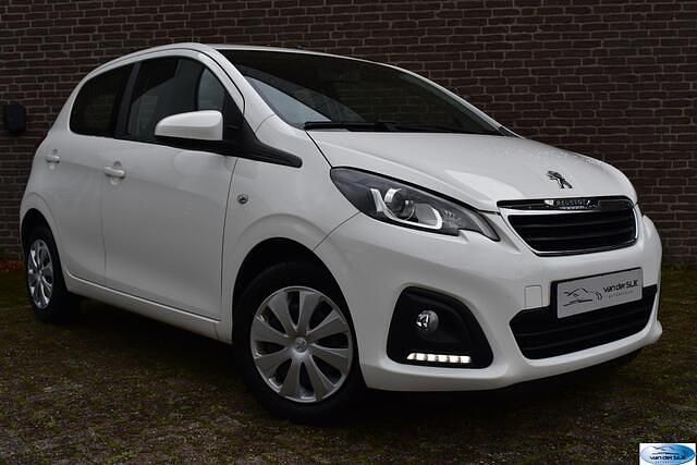 Wit Gebruikt 2018 Peugeot 108 Active Hatchback | € 7.750 (Eerlijke prijs) - Afbeelding 1/4