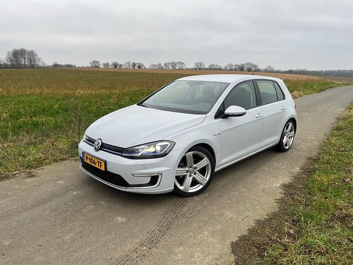 Occasion VW e-Golf 100 kW (136 PK) 2019 Hatchback