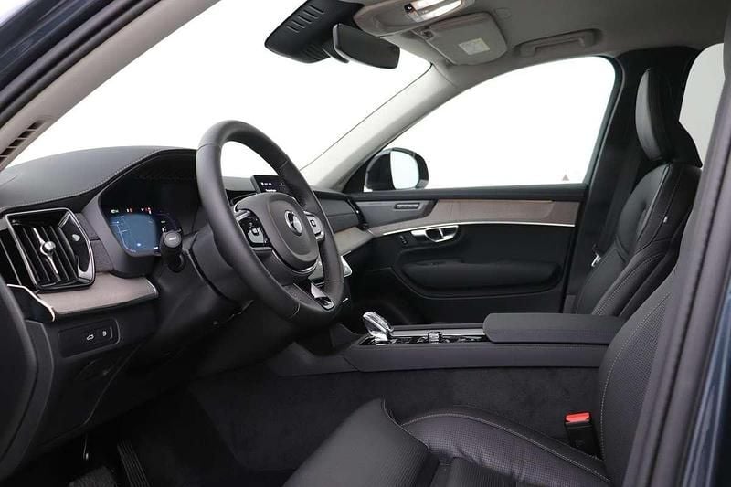 Occasion Volvo XC90 Plus 455 PK (334 kW) 2025 Blauw SUV