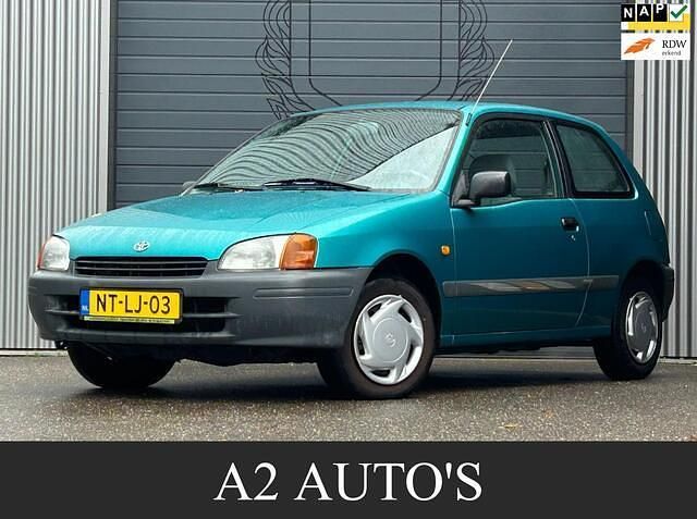 Groen Gebruikt 1996 Toyota Starlet Hatchback | € 1.450 (Eerlijke prijs) - Afbeelding 1/4