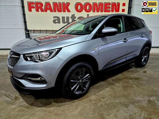 Grijs (metallic) Occasion 2019 Opel Grandland X Edition+ SUV | € 13.950 (Eerlijke prijs) - Afbeelding 1/4