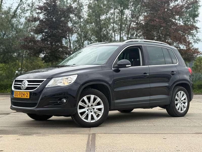 Zwart Gebruikt 2011 VW Tiguan Sport SUV | € 4.499 (Goede deal) - Afbeelding 1/4