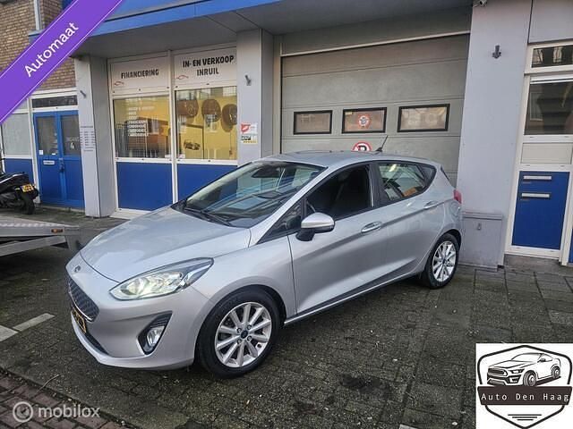 Zilver (metallic) Occasion 2020 Ford Fiesta Hatchback | € 13.500 (Goede deal) - Afbeelding 1/4