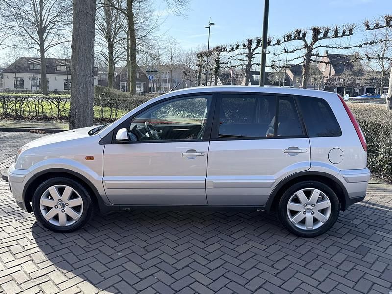 Occasion Ford Fusion Futura 2008 Grijs Hatchback