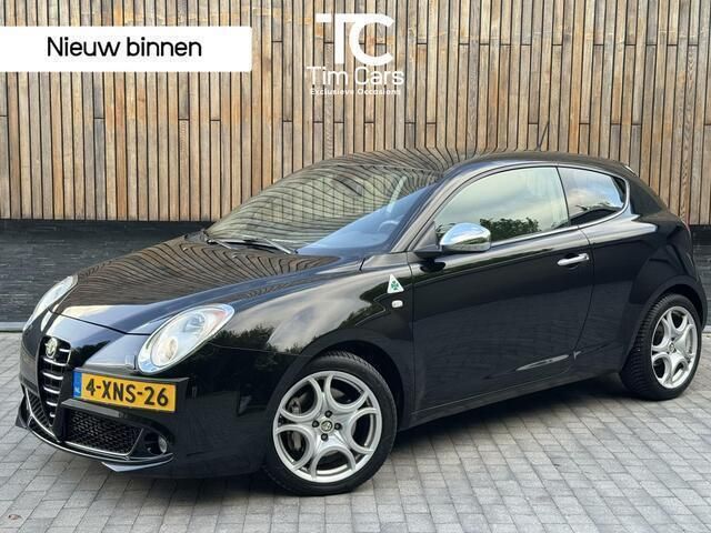 Zwart Gebruikt 2009 Alfa Romeo MiTo Distinctive Hatchback | € 7.250 (Iets duurder) - Afbeelding 1/4