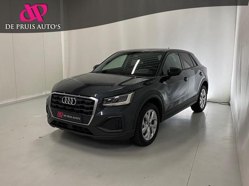 Grijs Occasion 2022 Audi Q2 S-Line SUV | € 27.950 (Eerlijke prijs) - Afbeelding 1/4