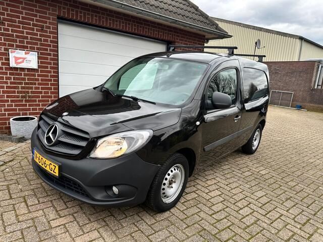 Zwart Gebruikt 2017 Mercedes Citan 108 Business Van | € 6.950 (Eerlijke prijs) - Afbeelding 1/4