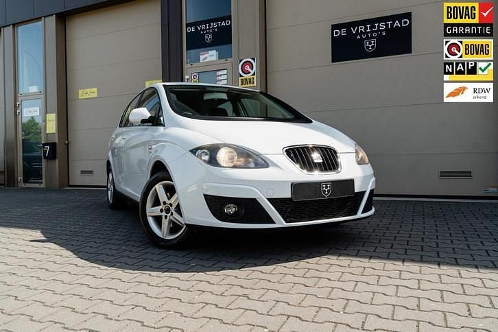 Wit Gebruikt 2012 Seat Altea Ecomotive MPV | € 5.999 (Iets duurder) - Afbeelding 1/4