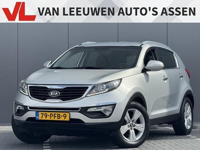 Grijs, metallic lak Gebruikt 2011 Kia Sportage Plus SUV | € 5.948 (Eerlijke prijs) - Afbeelding 1/4