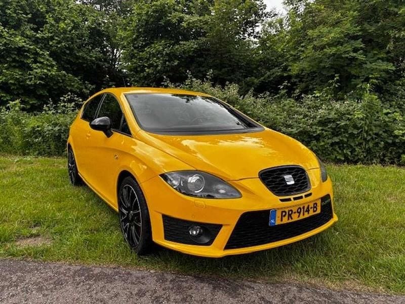 Geel Gebruikt 2010 Cupra Leon Hatchback | € 12.495 (Duur) - Afbeelding 1/4