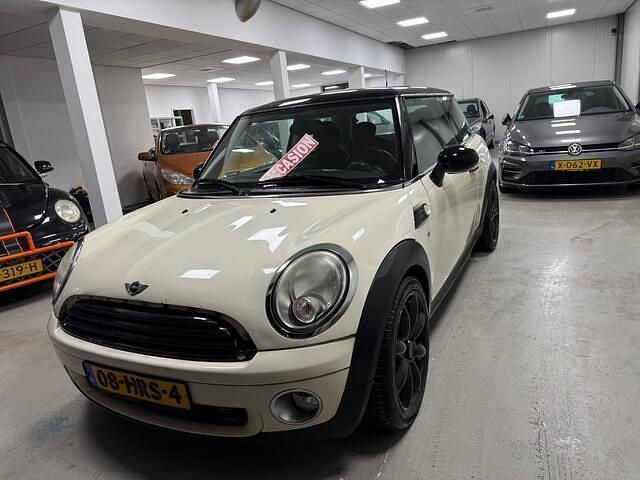 Occasion Mini Cooper Chili 120 PK (88 kW) 2009 Wit (metallic) Hatchback