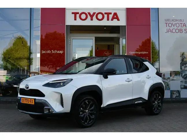 Wit Gebruikt 2023 Toyota Yaris Cross X-plore SUV | € 29.899 (Eerlijke prijs) - Afbeelding 1/4