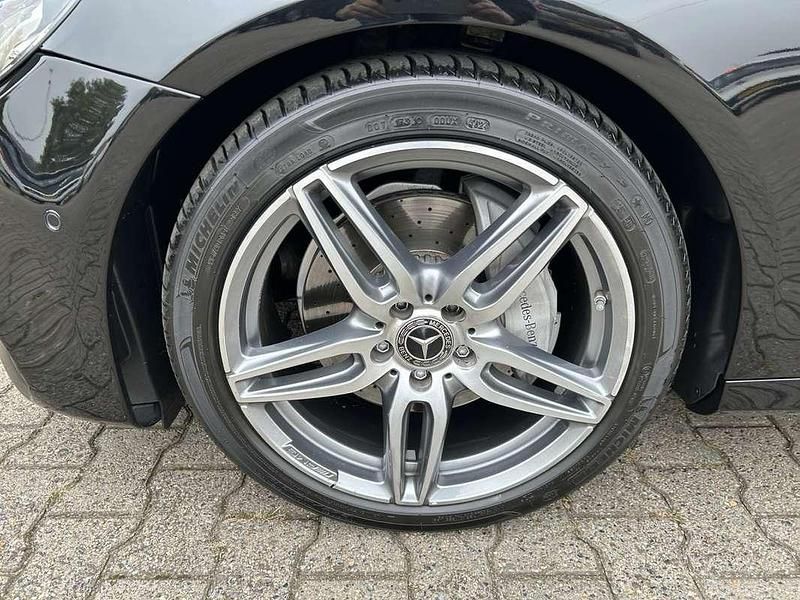Occasion Mercedes E200 Business 184 PK (135 kW) 2017 Zwart Stationwagen