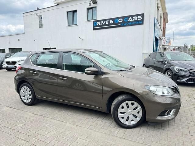 Bruin Gebruikt 2016 Nissan Pulsar Sedan | € 7.450 (Eerlijke prijs) - Afbeelding 1/4