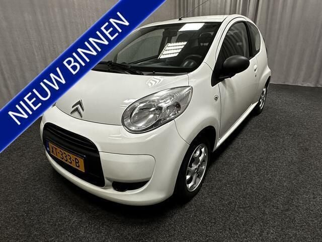 Wit Gebruikt 2010 Citroën C1 SELECTION Hatchback | € 3.250 (Eerlijke prijs) - Afbeelding 1/4
