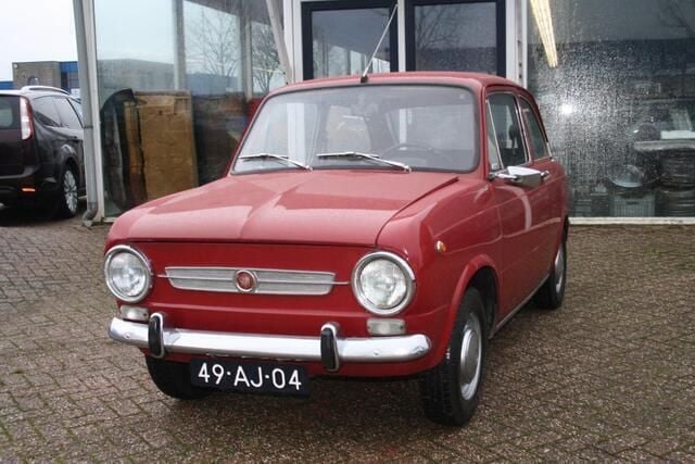 Rood Gebruikt 1973 Fiat 850 | € 6.950 - Afbeelding 1/4