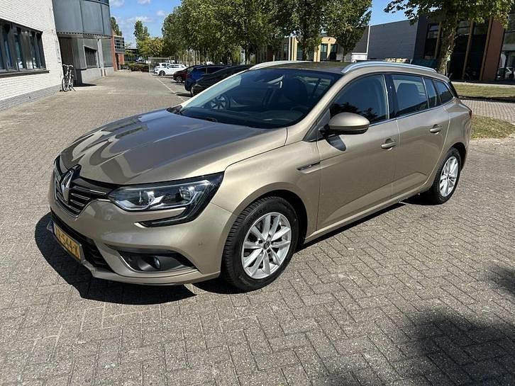 Gebruikt 2018 Renault Mégane IV LIMITED Stationwagen | € 11.495 (Eerlijke prijs) - Afbeelding 1/4