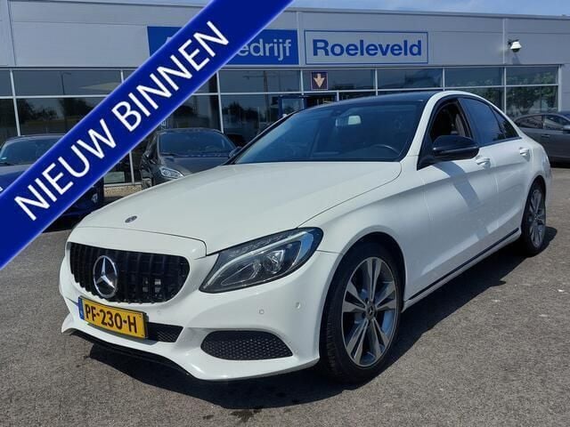 Wit Gebruikt 2017 Mercedes C180 Business Sedan | € 22.950 (Goede deal) - Afbeelding 1/3