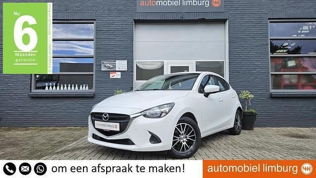 Wit Gebruikt 2016 Mazda 2 Edition Hatchback | € 8.950 (Goede deal) - Afbeelding 1/4