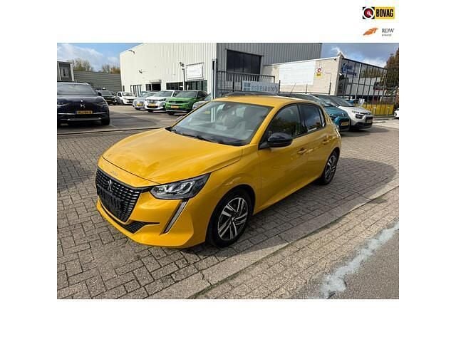 Geel Gebruikt 2023 Peugeot 208 Allure Hatchback | € 15.950 (Goede deal) - Afbeelding 1/4